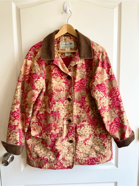 L.L. Bean Jackets & Blazers - LL Bean Vintage Red Floral Chore Coat Women’s L Cottagecore Barn Jacket